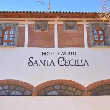 Oyo Hotel Castillo Santa Cecilia